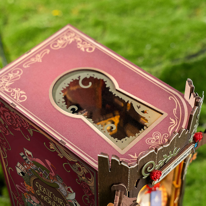 Alice in Wonderland Boek