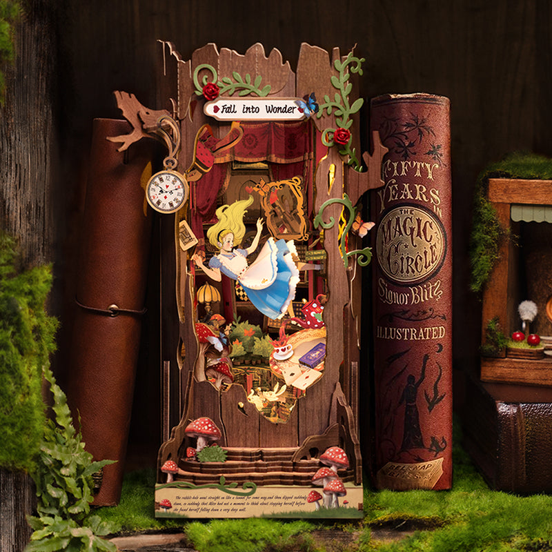 Alice in Wonderland Boek